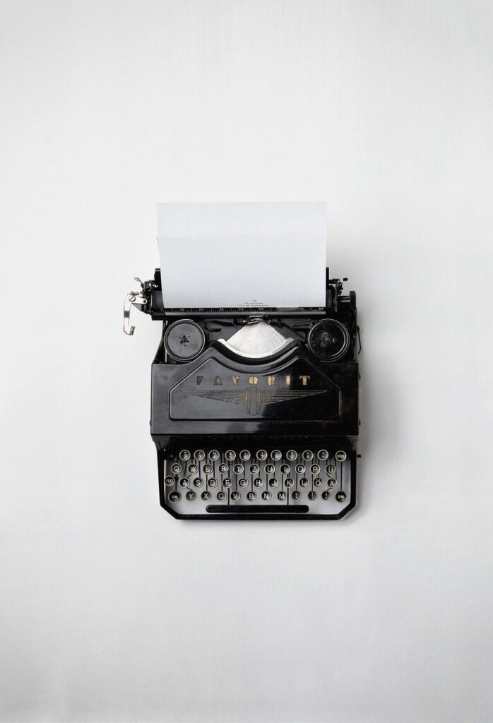typewriter, retro, vintage-498204.jpg